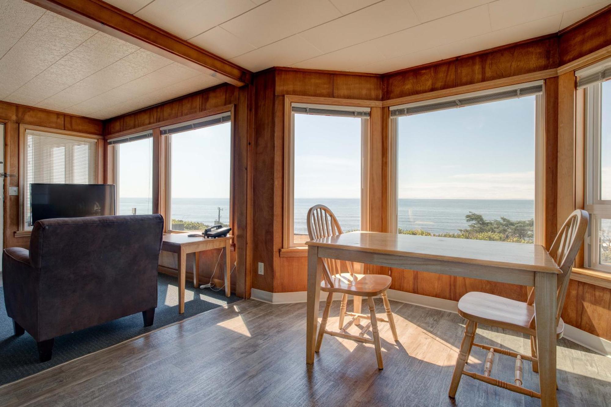 Ester Lee Oceanview Inn Lincoln City Esterno foto